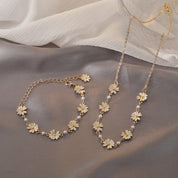 Daisy Flower Bracelet