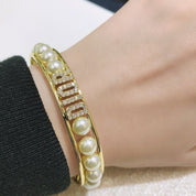 Elegant Pearl Bracelet