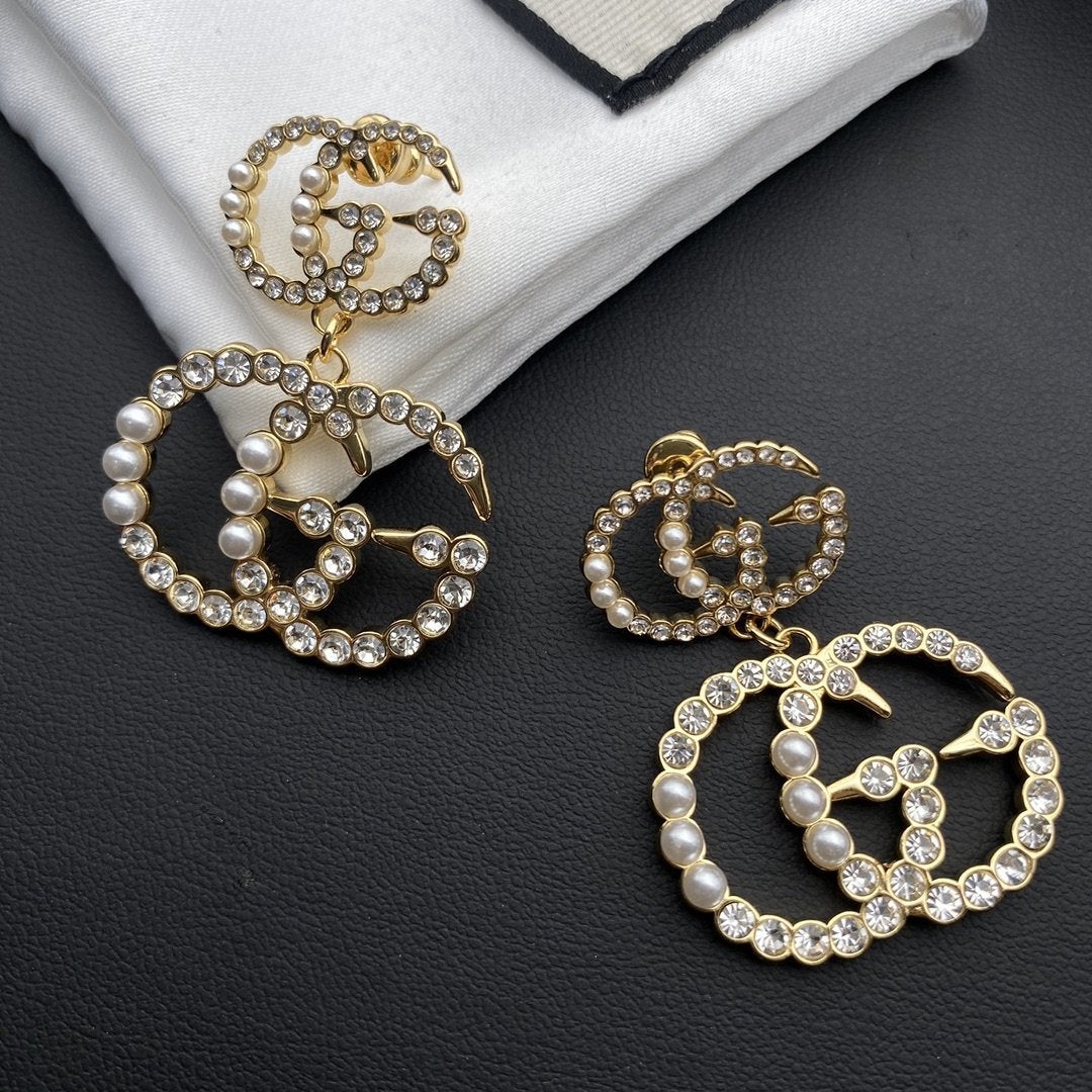 Exquisite Ohrringe mit doppelter Perle und Strass