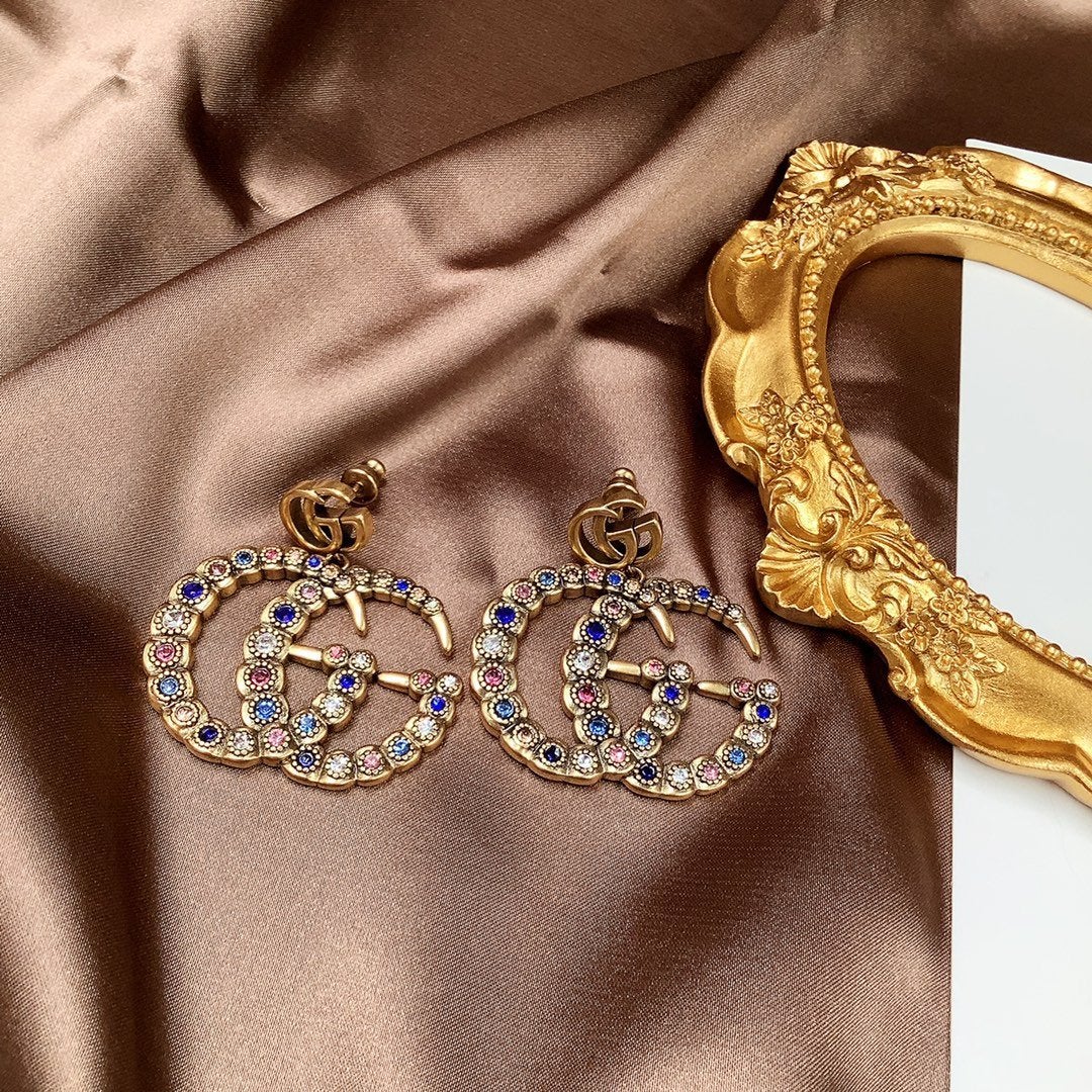 Retro-Ohrringe mit Diamanten