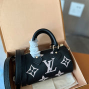 Modische Handtasche aus bedrucktem Leder