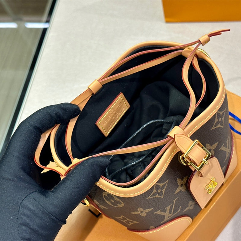 Luxuriöse Umhängetasche aus bedrucktem Leder für Damen