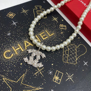 Fashion CC pearl pendant necklace