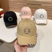 Modische Baseballkappe mit B-Buchstaben