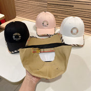 Modische Baseballkappe mit B-Buchstaben