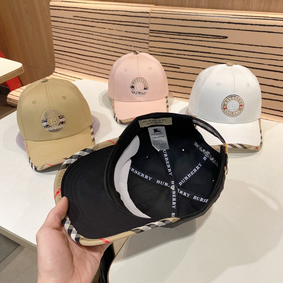 Modische Baseballkappe mit B-Buchstaben