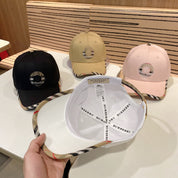 Modische Baseballkappe mit B-Buchstaben