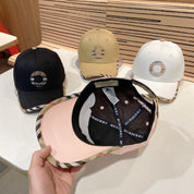 Modische Baseballkappe mit B-Buchstaben