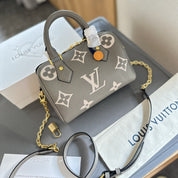 Modische Umhängetasche mit Kleeblatt-Motiv