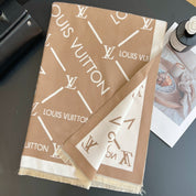 Modischer vierblättriger Kleeblatt-Buchstabenschal