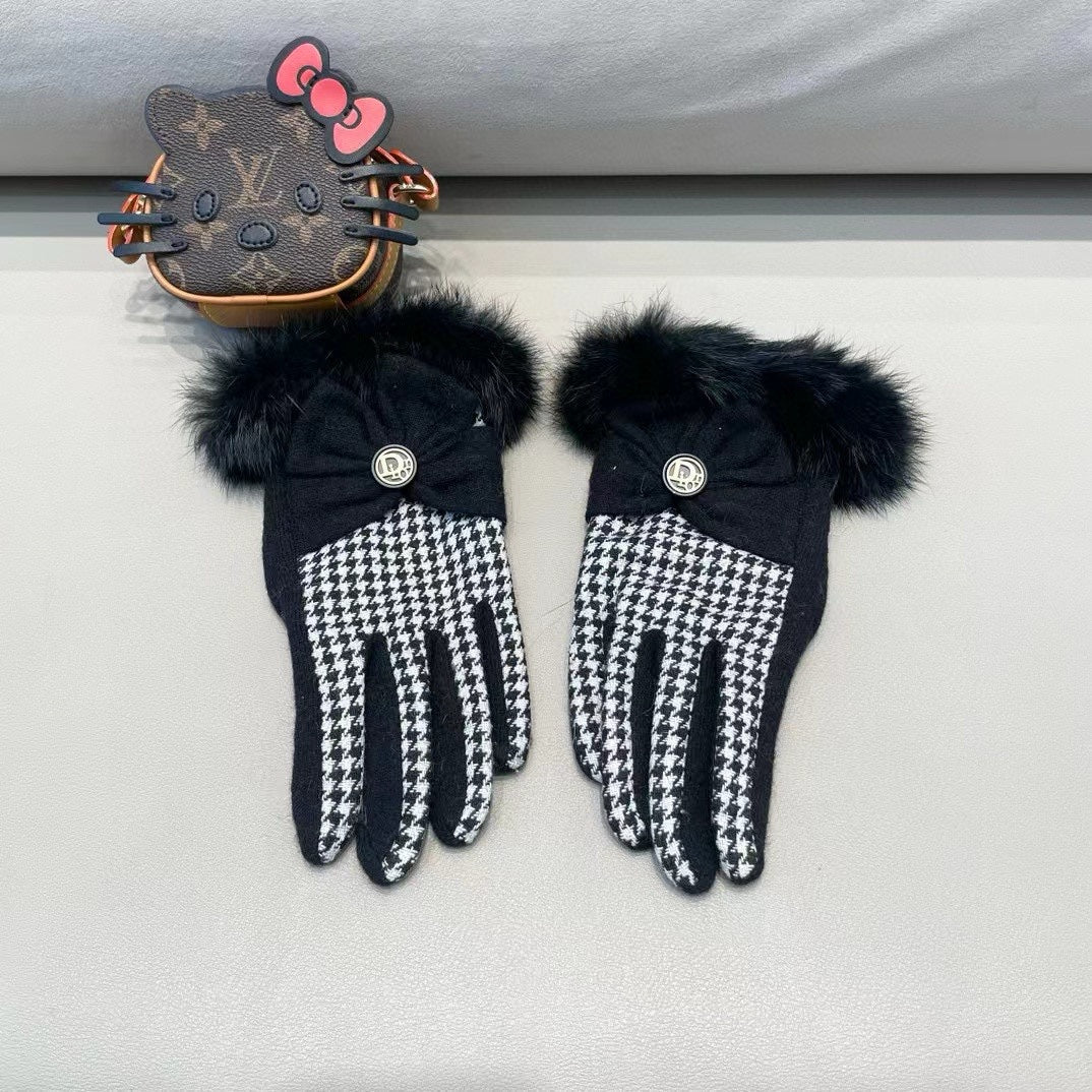 Fashion CD letter gloves