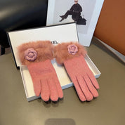 Fashion CC letter embroidered camellia gloves