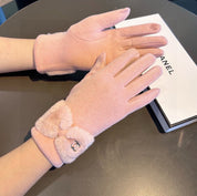 Fashion CC letter gloves