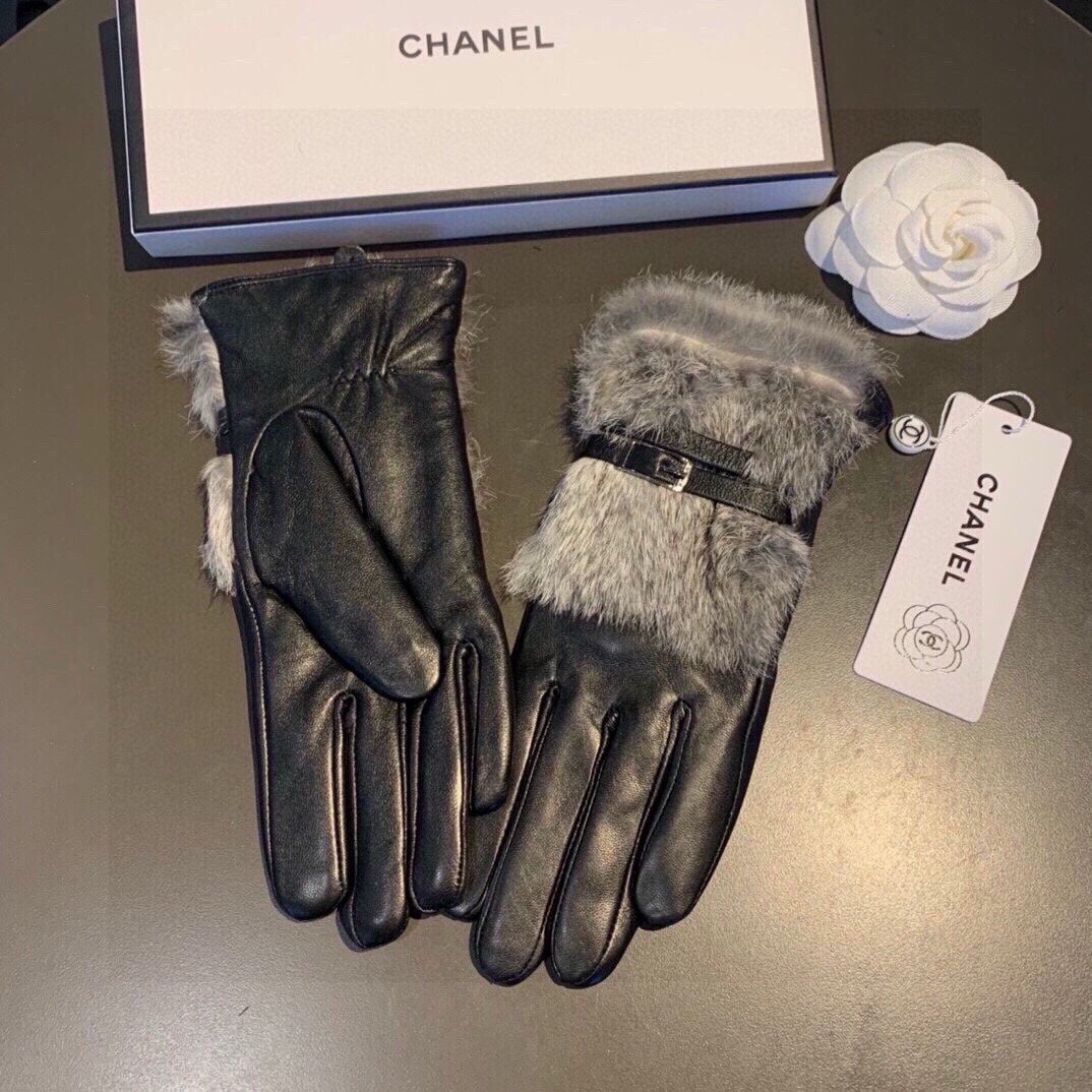 Fashion CC letter gloves