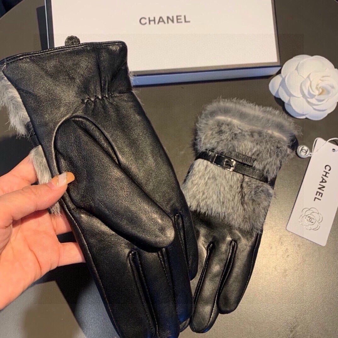Fashion CC letter gloves