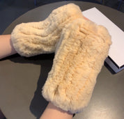 Fashion CC letter gloves