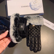 Fashion CC letter gloves