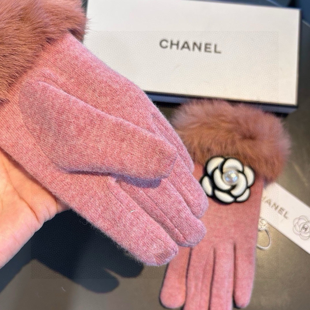 Fashion CC letter gloves