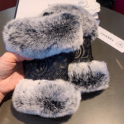 Fashion CC letter gloves