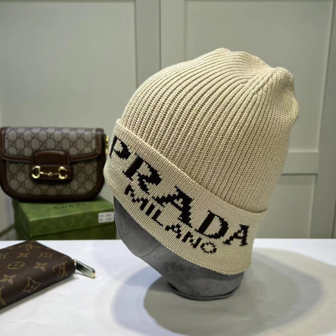 Fashion plush PAR knitted hat