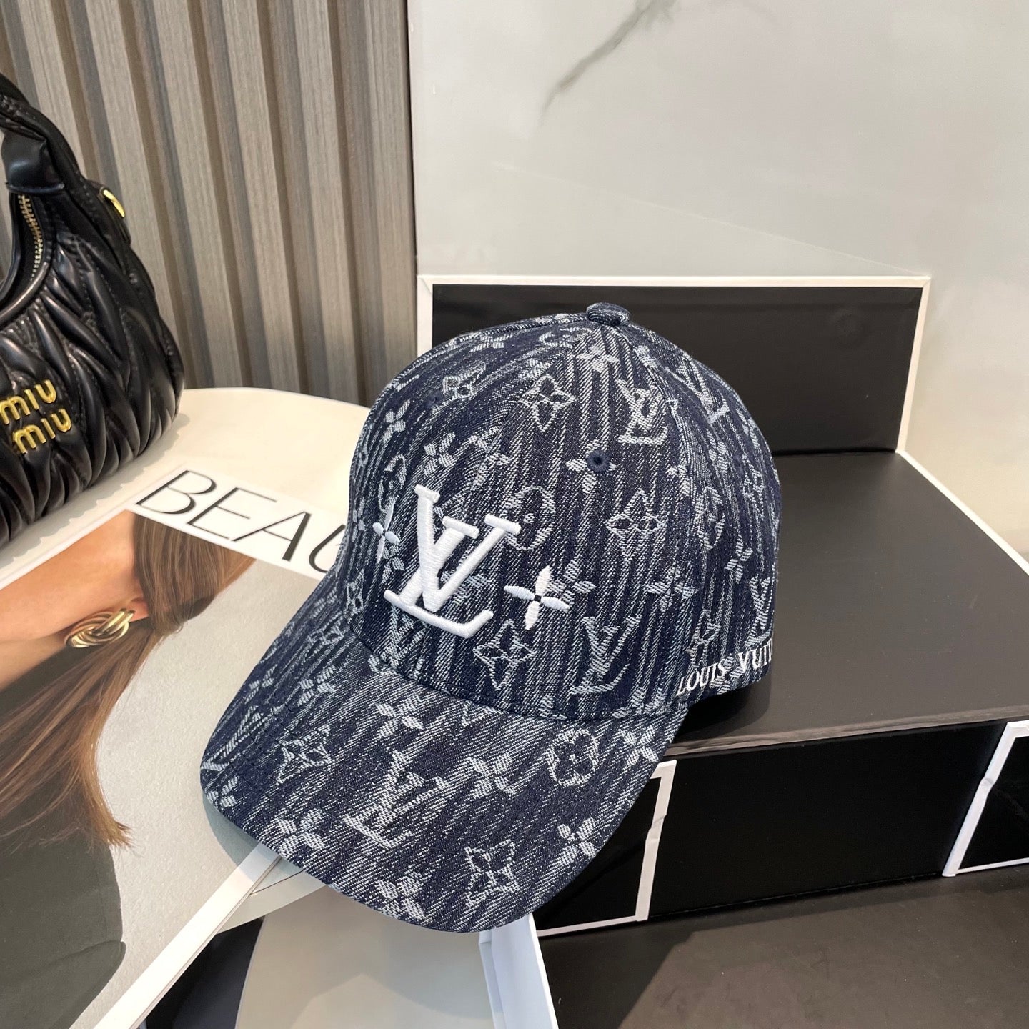 Modische Baseballkappe mit vierblättrigem Kleeblatt