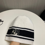 Modische Strickmütze mit Doppel-B-Buchstaben