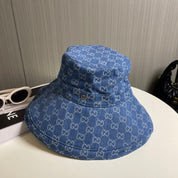 Modischer Bucket Hat mit GG-Buchstaben
