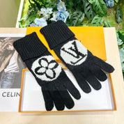 Modische Kleeblatt-Handschuhe