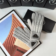 Fashion PAR letter gloves