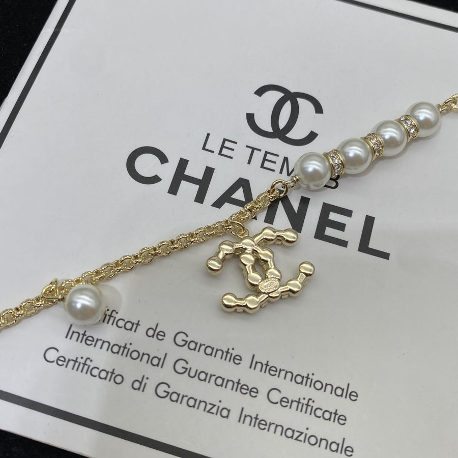 Fashion CC Pearl Bracelet