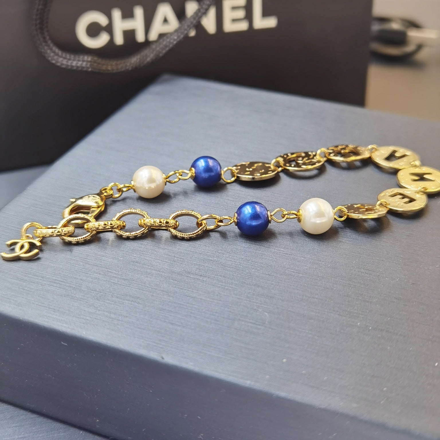 Fashion CC Pearl Letter Bracelet