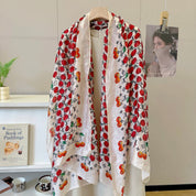 Classic four-leaf clover letter pattern scarf