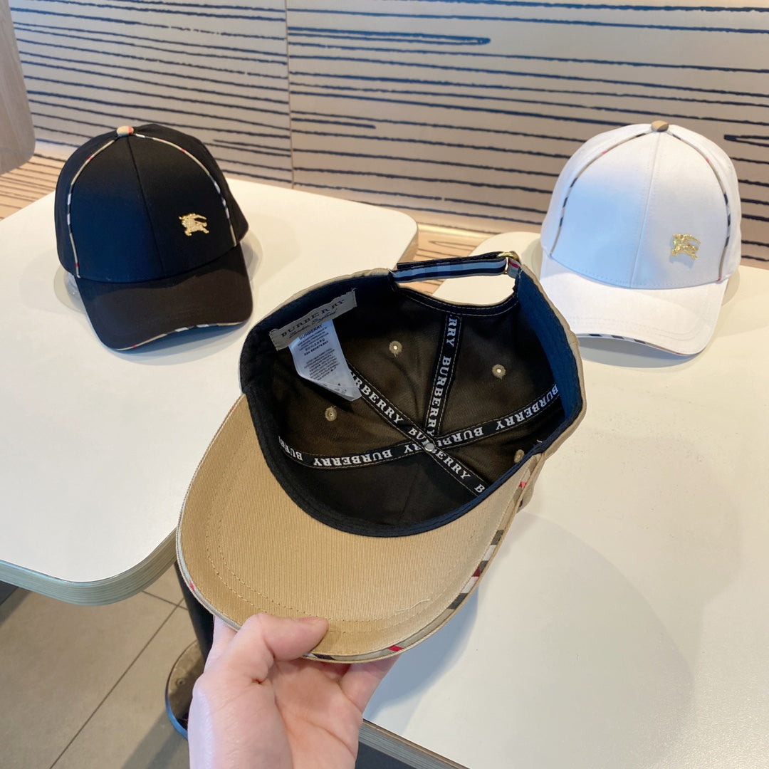 Modische Baseballkappe mit BUR-Buchstaben