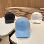 Modische Baseballkappe mit CEL-Buchstaben