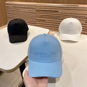 Modische Baseballkappe mit CEL-Buchstaben