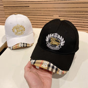 Modische Baseballkappe mit BUR-Buchstaben